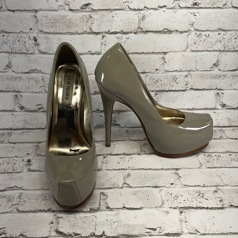Steve Madden Kyle Heels 7.5